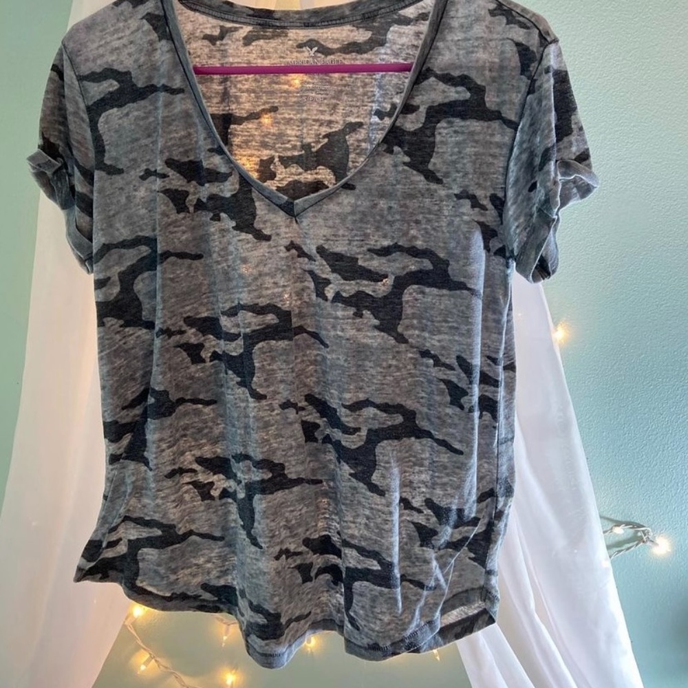 Gray Camouflage Tee American Eagle